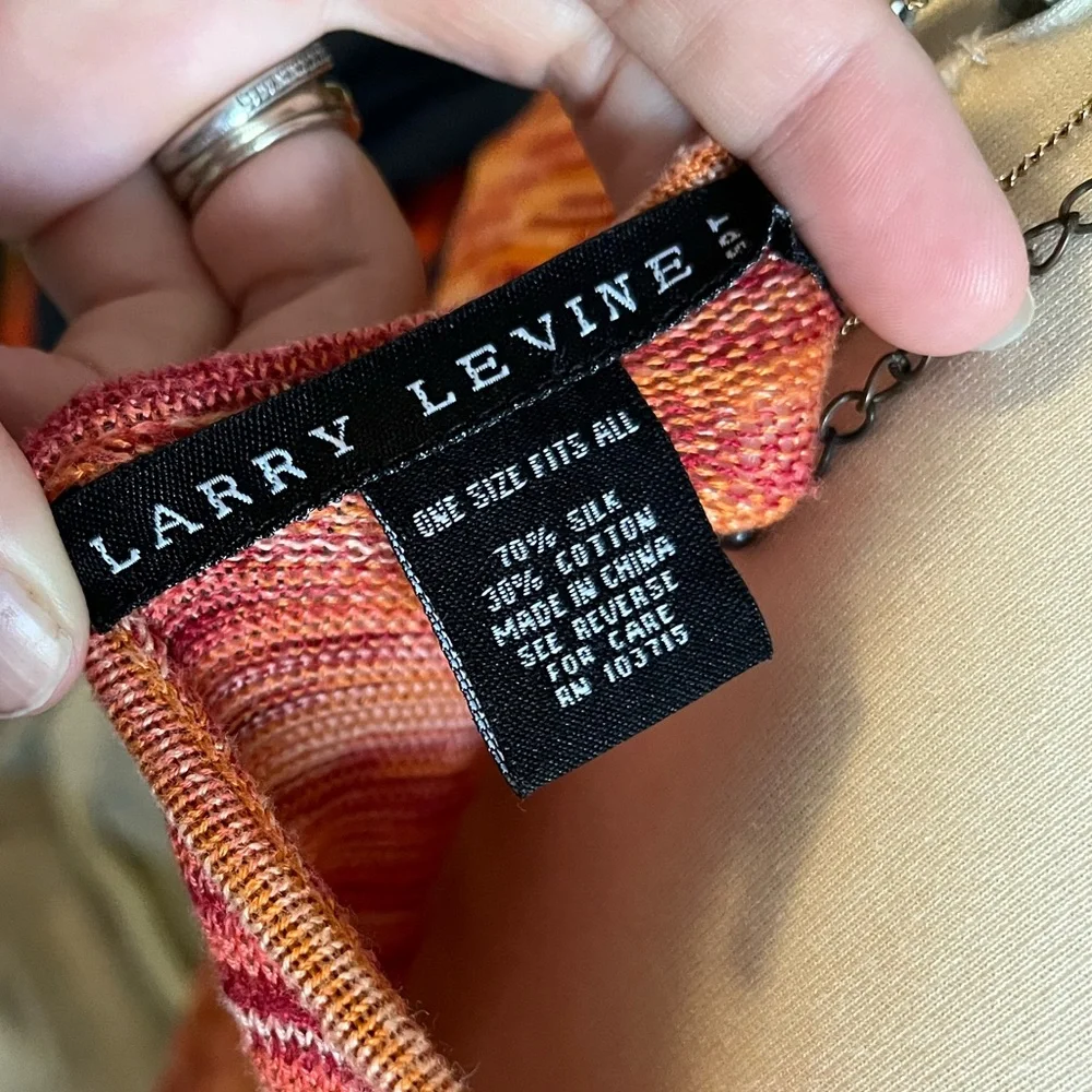 Larry Levine silk/cotton Orange Knit Poncho with Fringe - Picture 5 of 5